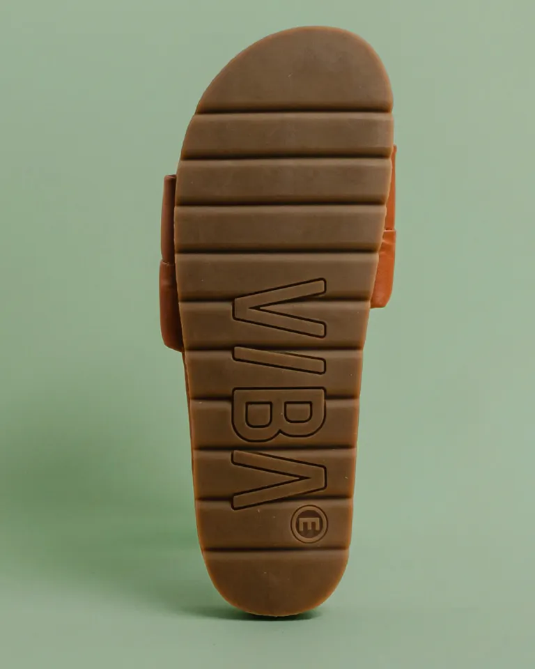 VIBAe Porto Leather Cognac 07