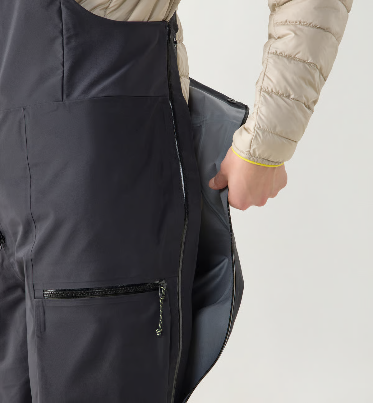 Haglöfs Women's Vassi GTX Pro II Bib Black 10