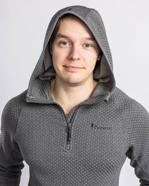 Pinewood Men's Everyday Travel Hoodie Harmaa 06