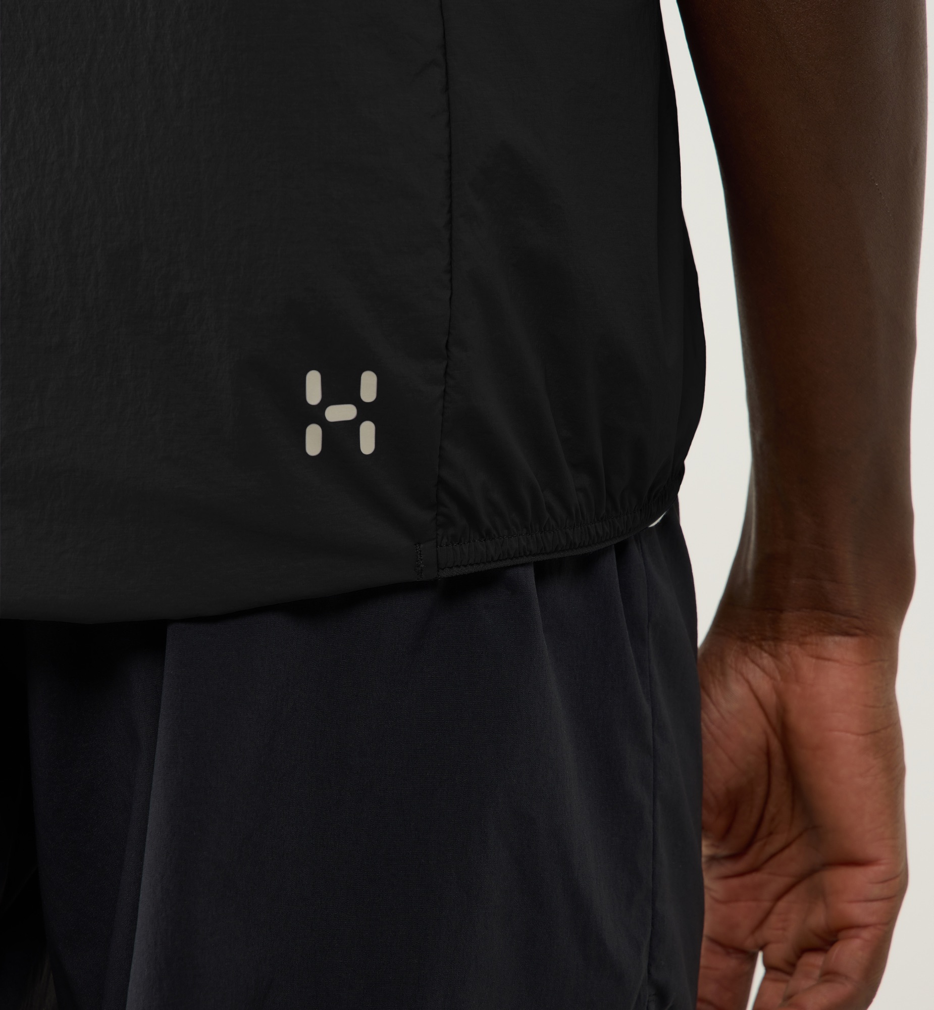 Haglöfs Men's L.I.M Mimic Barrier Vest Black 06