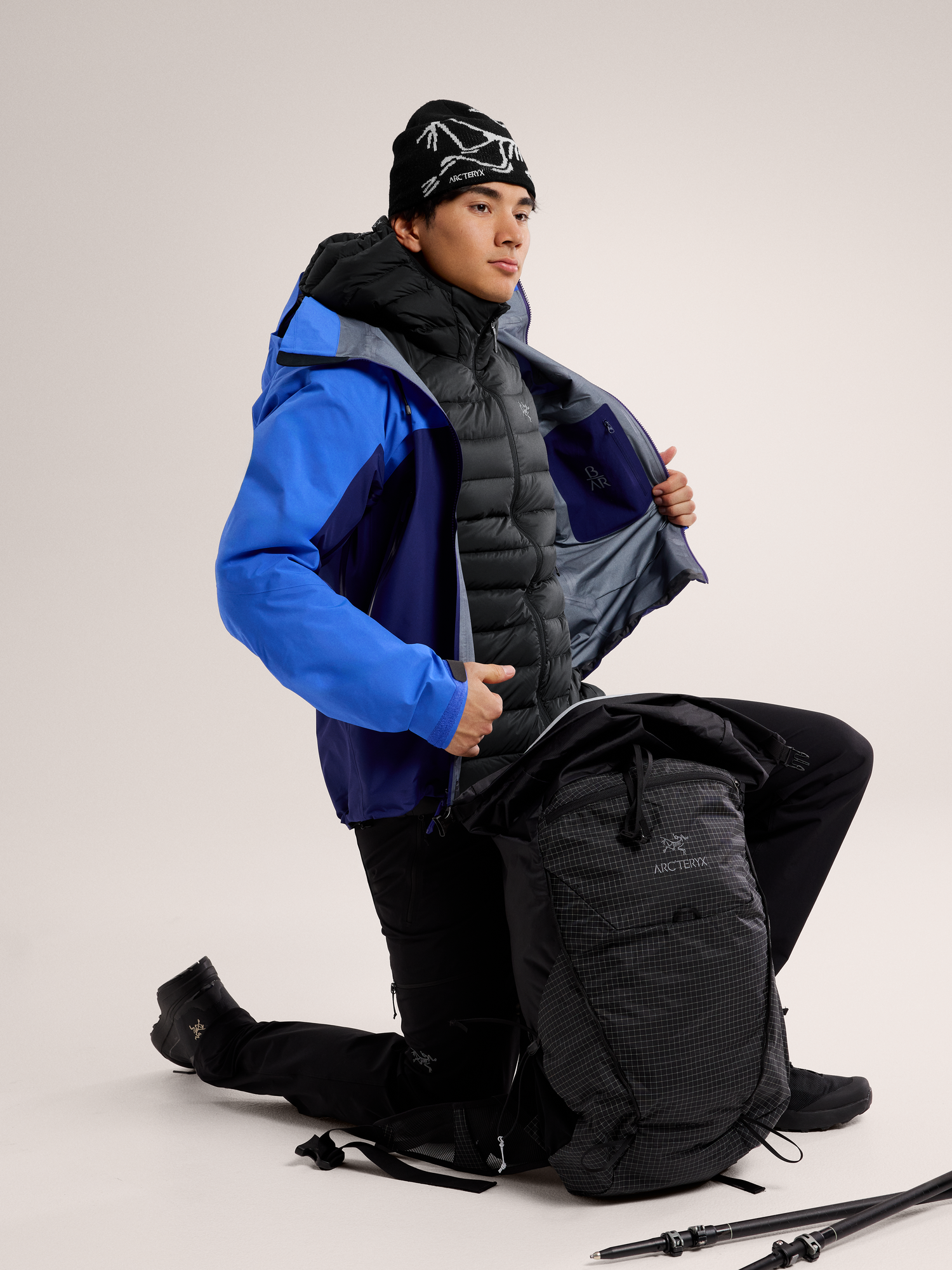 Arc'teryx Men's Cerium Hoody Musta 03