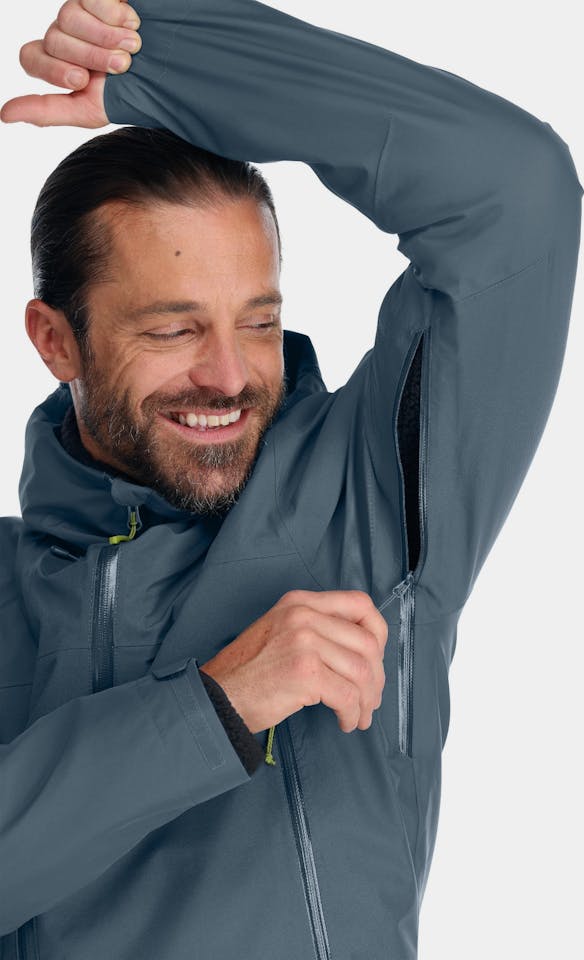 Rab Men's Namche GTX Jacket ja Lowa Men's Renegade Evo Mid GTX Musta 51