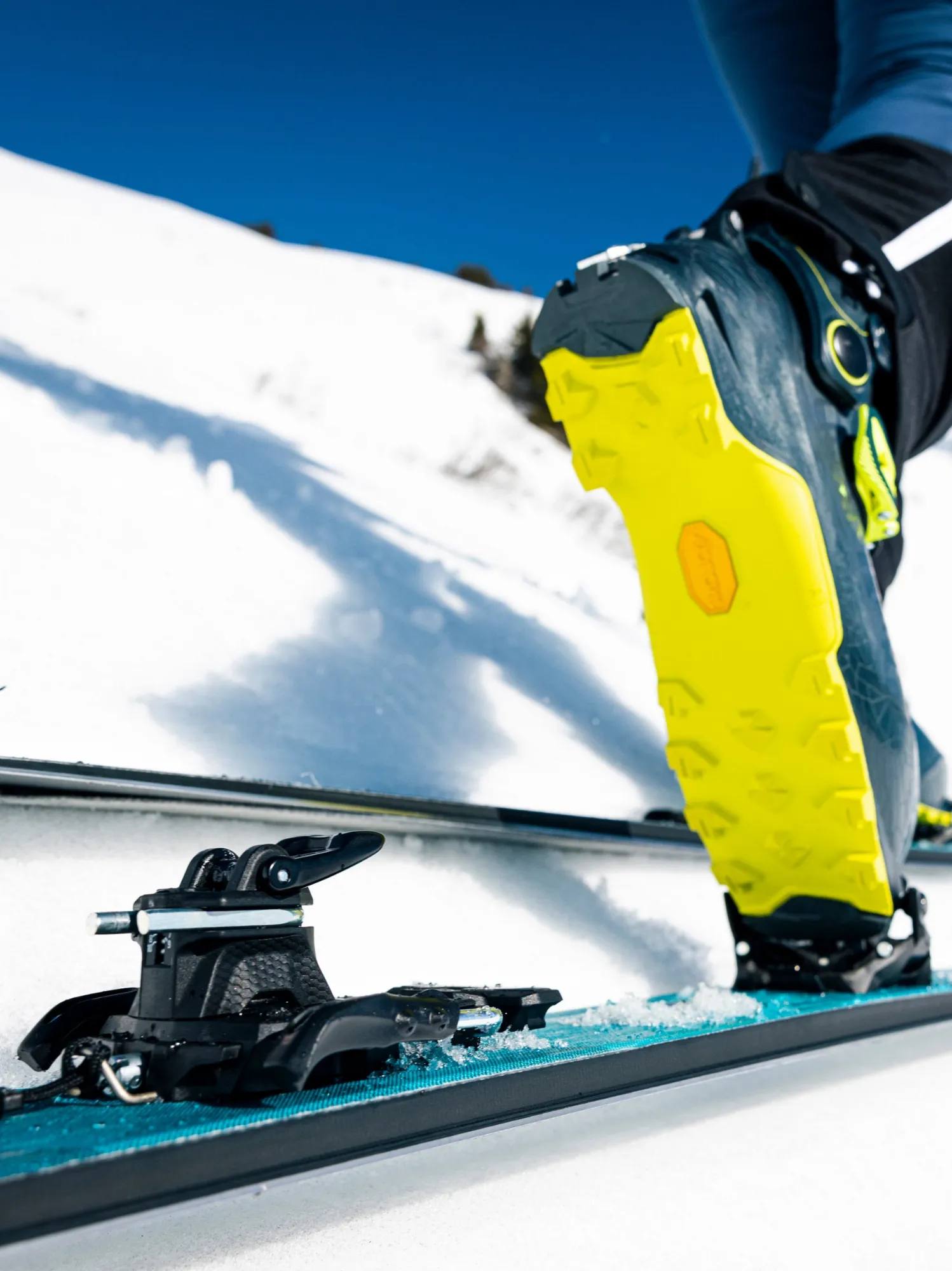 Marker Alpinist 12 24/25 90mm Musta 04