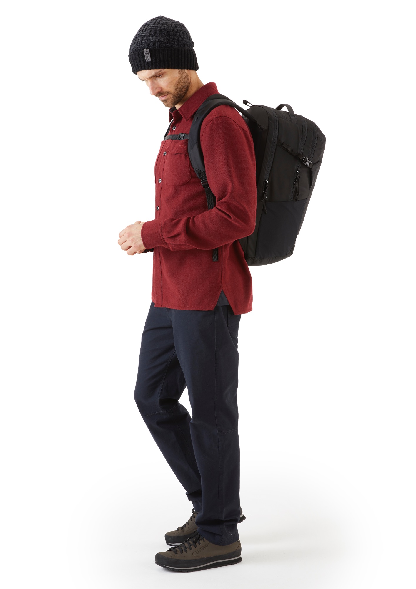 Rab Depot 28 Musta 03