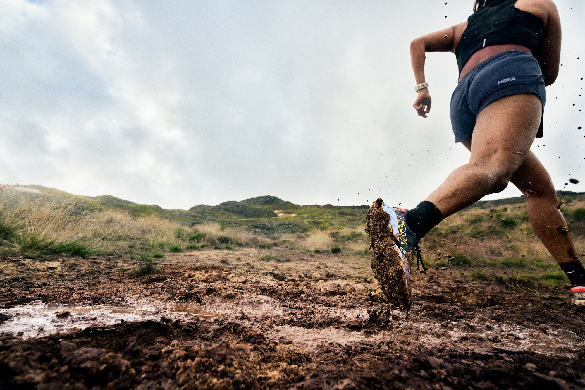Hoka Women's Speedgoat 7 Berry Jam / Starlight Glow 18