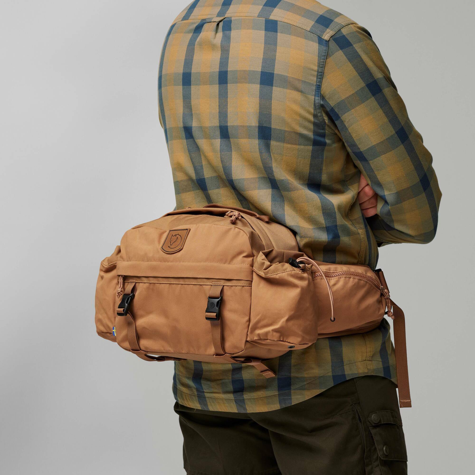 Fjällräven Singi Hip Pack 10 Khaki 05