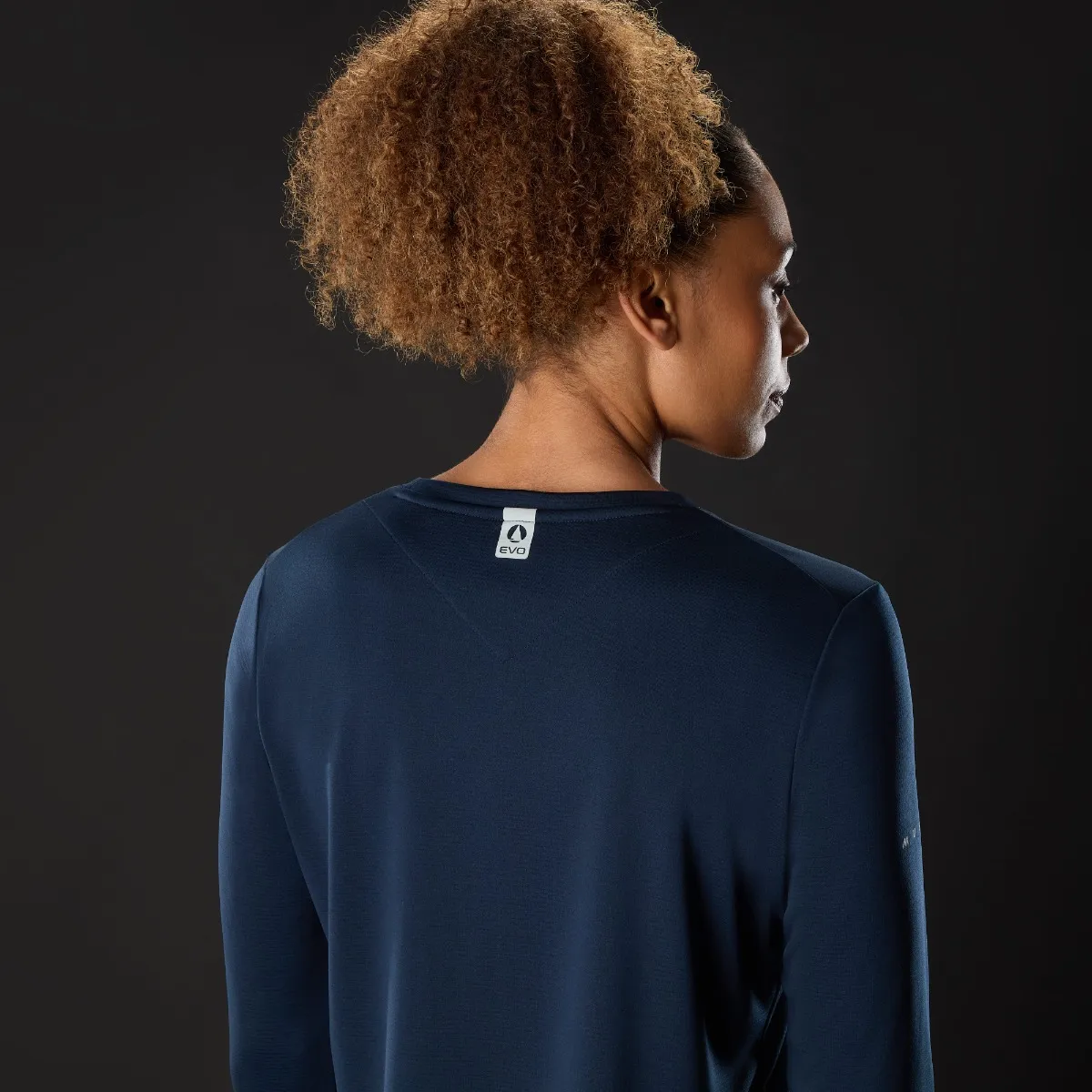 Musto Women's Evo Crew Sunblock Long Sleeve Navy 06