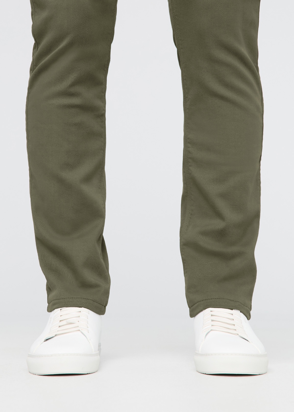 Duer Men's No Sweat Relax Taper Light Fern 04