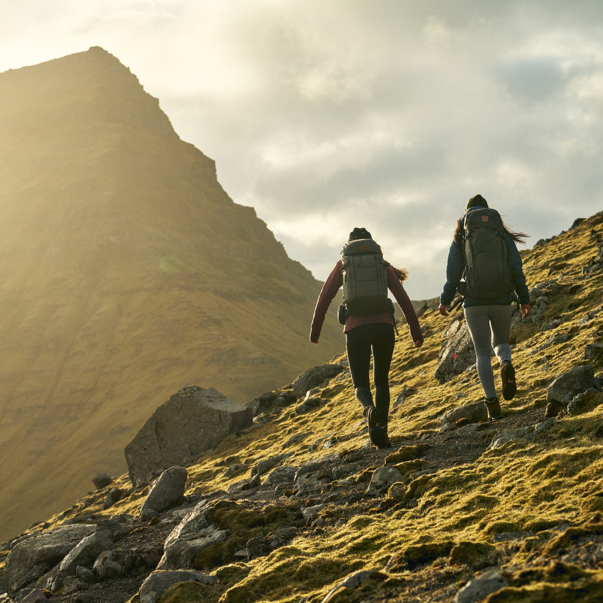 Fjällräven Singi 48 Dark olive 14