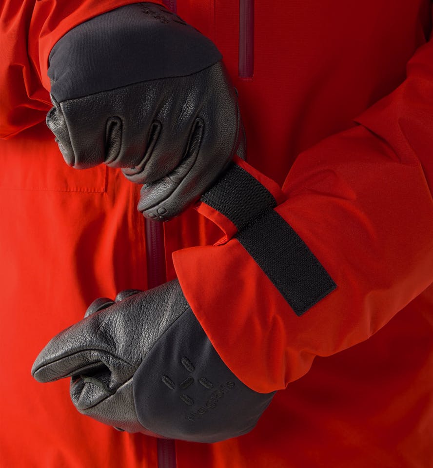 Haglöfs Men's Latnja GTX Insulated Jacket Tech Red 09