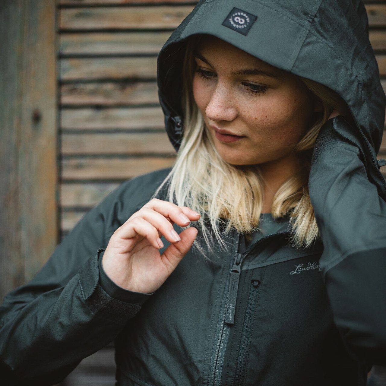 Lundhags Women's Tived Stretch Hybrid Jacket Agave 02