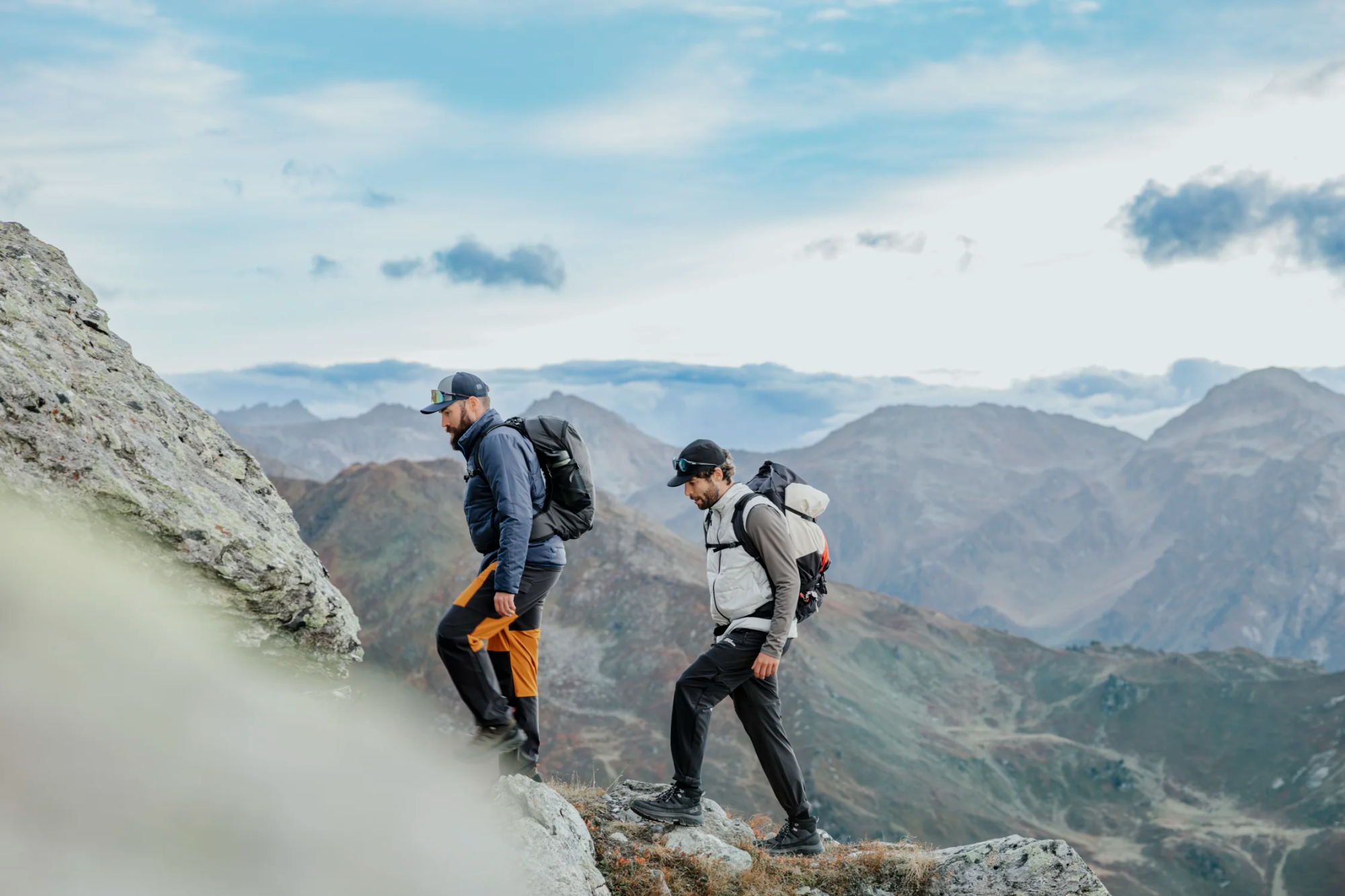 Jack Wolfskin Men's Prelight Suncool Long Sleeve Flint 08