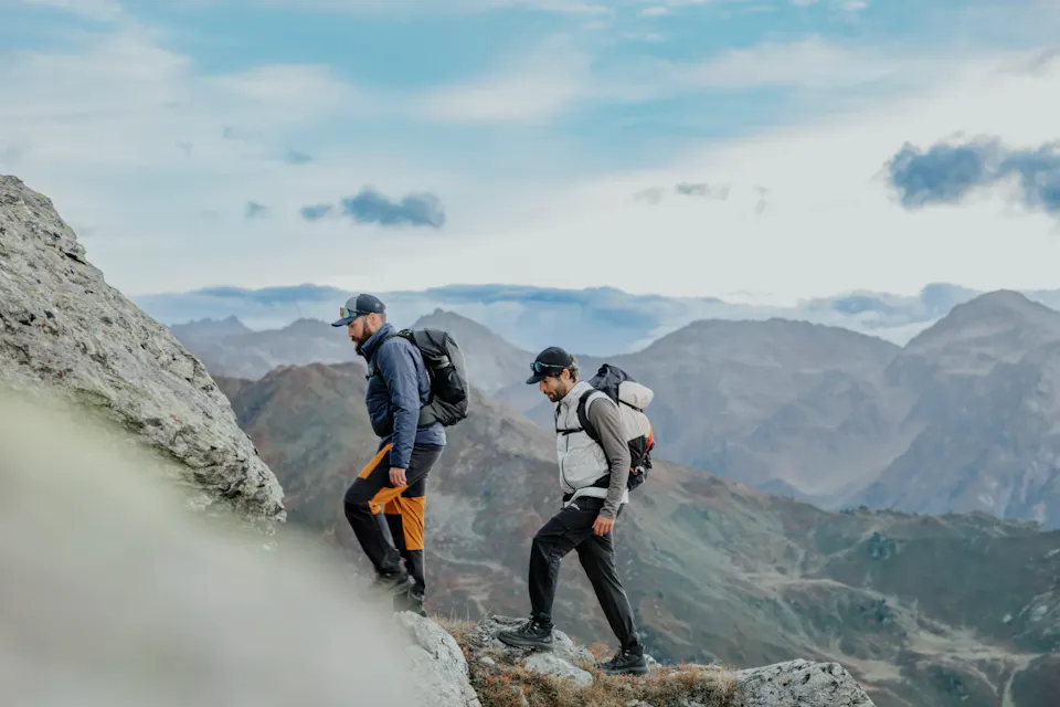 Jack Wolfskin Men's Prelight Suncool Long Sleeve Flint 08