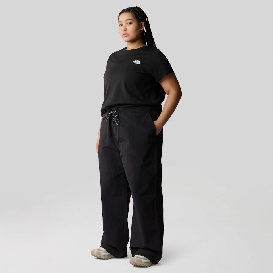 The North Face Women's Simple Dome+ Tee Black 02