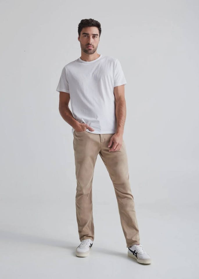 Duer Men's No Sweat Relax Taper Desert 03