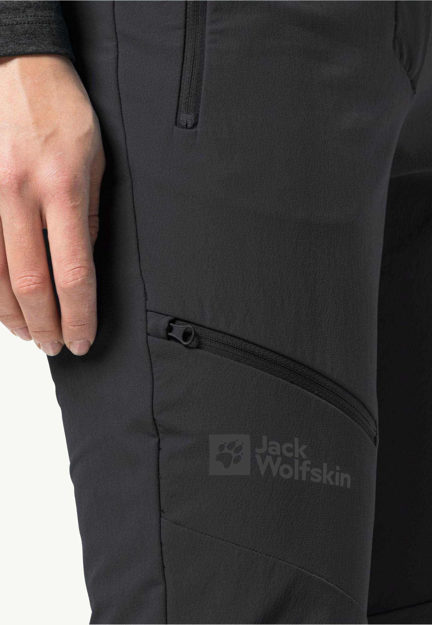 Jack Wolfskin Women's Holdsteig Pant Short Black 05