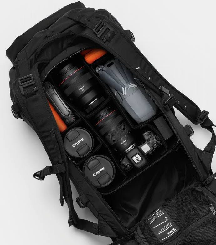 DB Snow Pro 32L Backpack Black 06