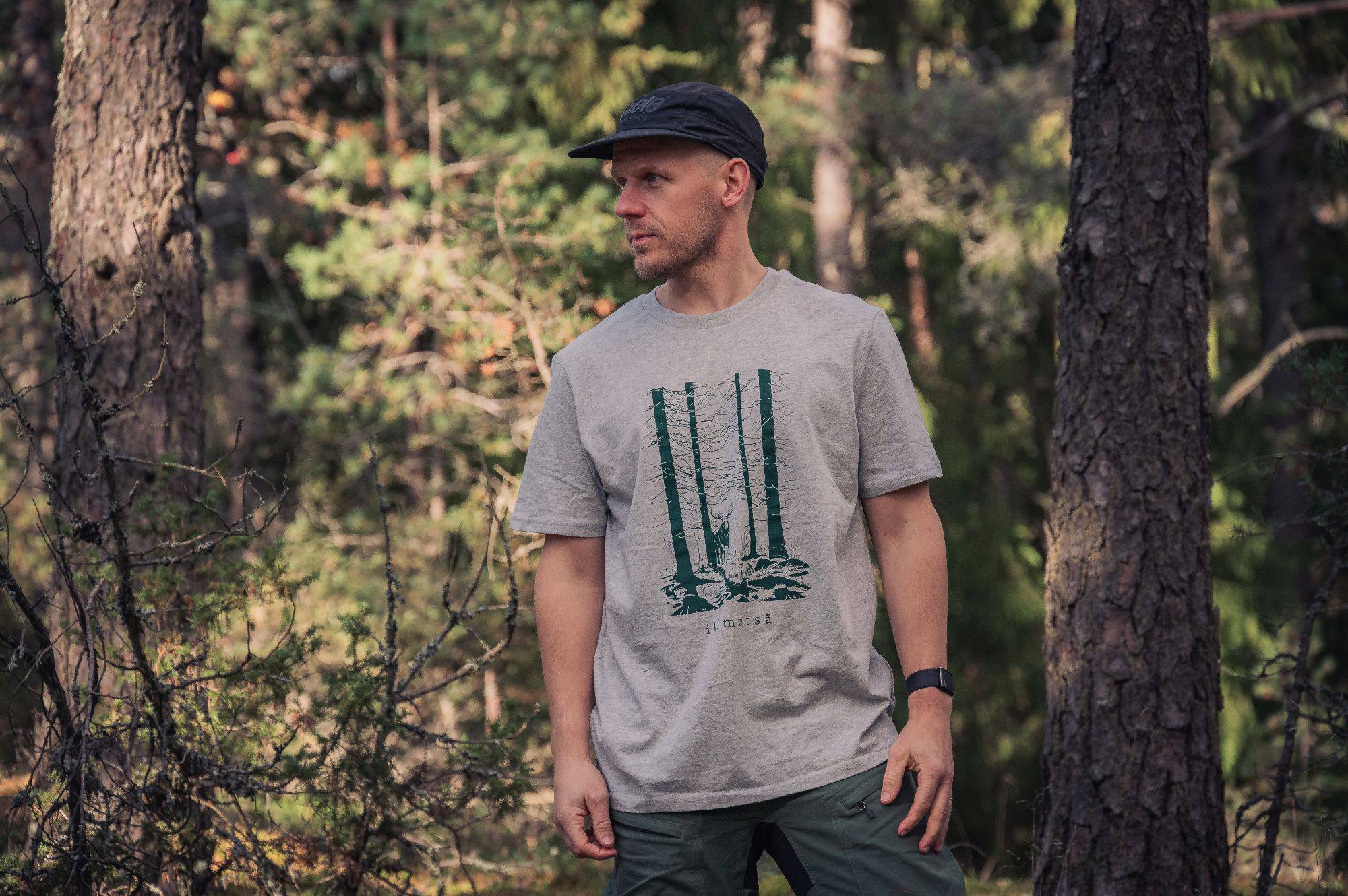 Metsä/Skogen Ikimetsä Tee Hirvi Harmaa 02