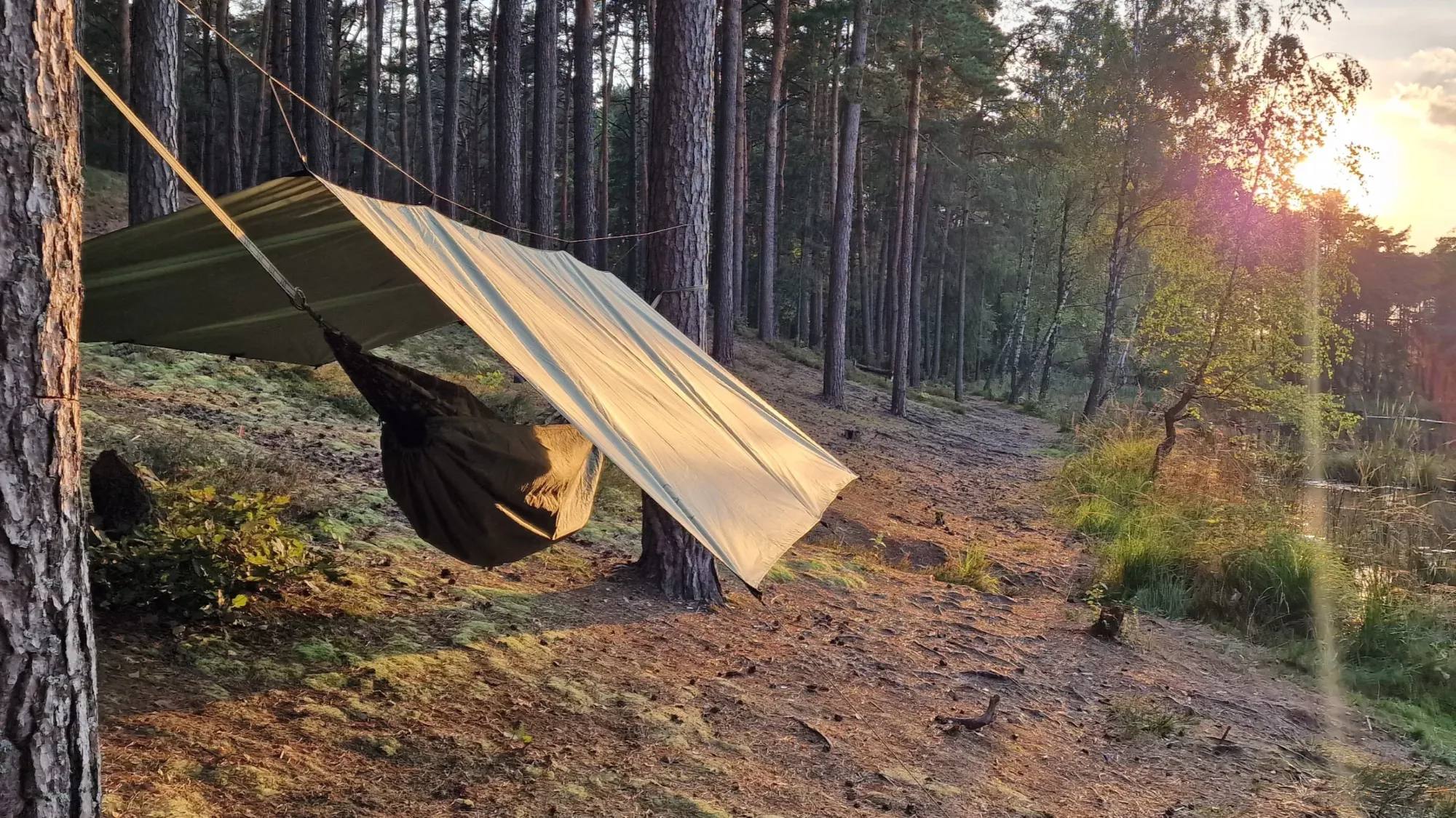 Bushmen Easy Tarp 3x3 Green 04