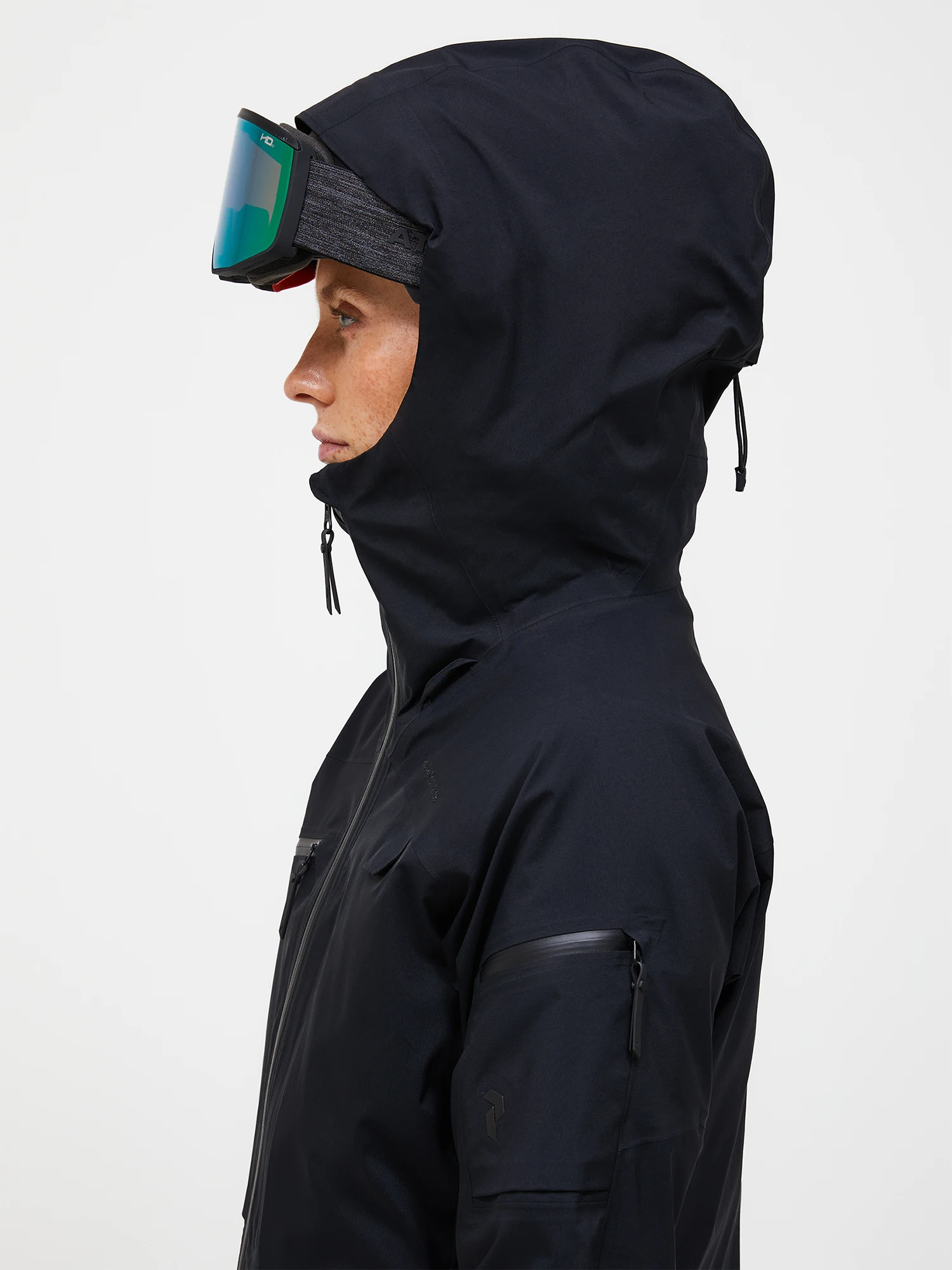 Peak Performance Women's Alpine GTX C-Knit 3L Shell Jacket Black 08