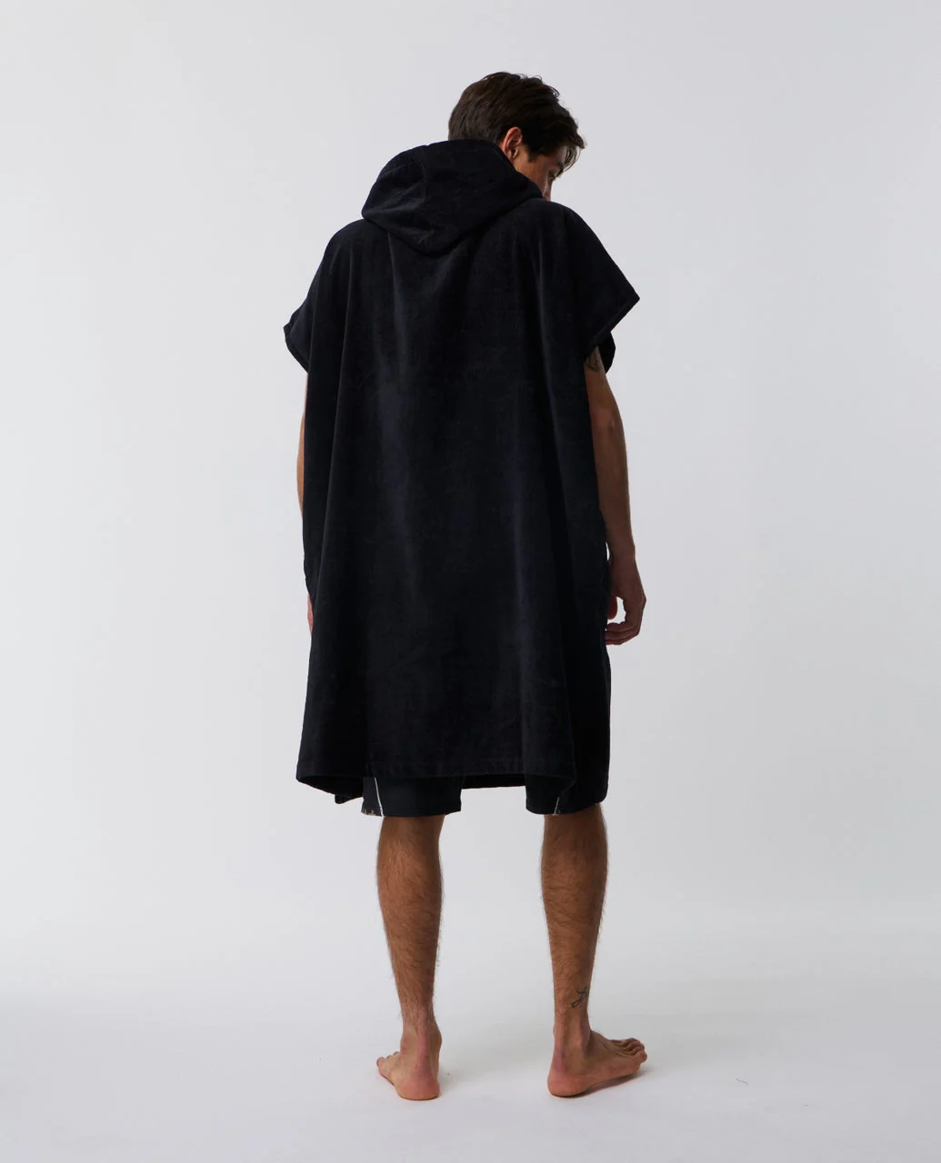 Rip Curl Logo Hood Towel Musta 03