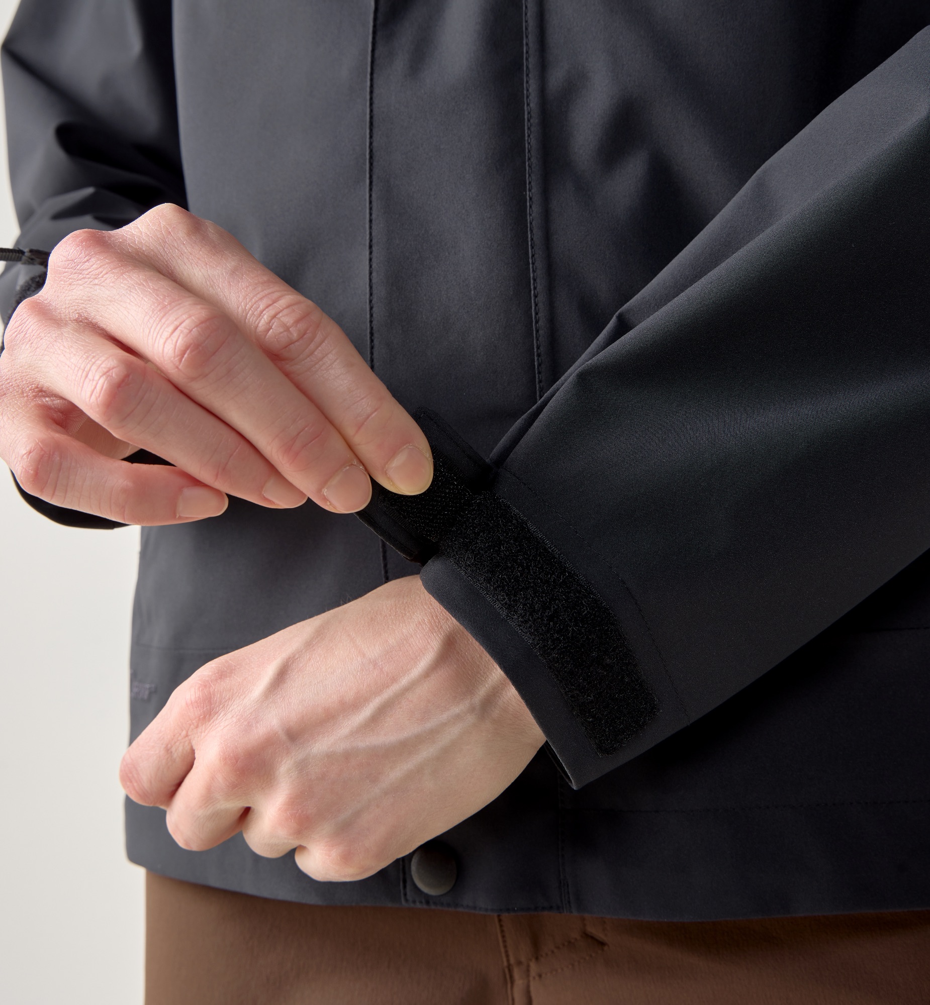 Haglöfs Women's Breeze Proof Jacket Musta 08