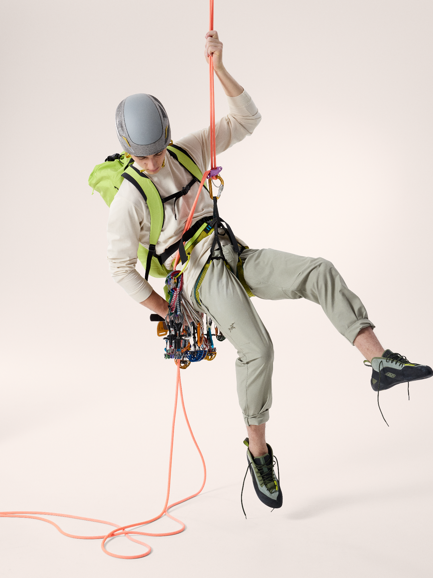 Arc'teryx Men's Kragg Cotton Pant Habitat 02