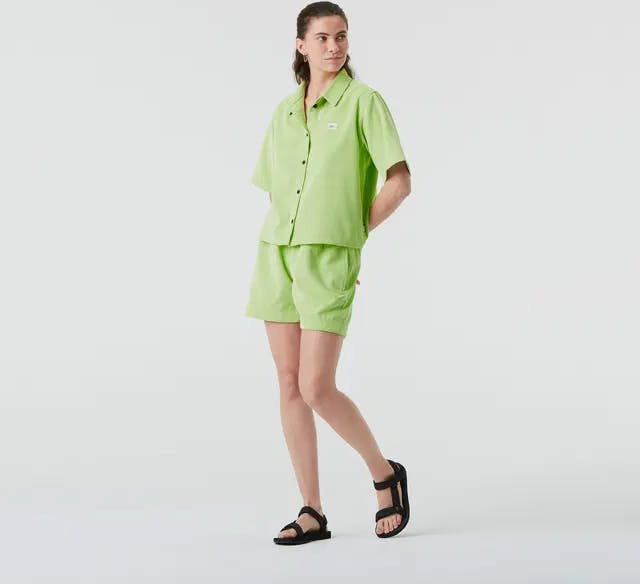 Picture Organic Clothing Women's Sesia Cord Shorts Vaaleanvihreä 03