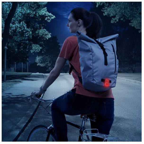 Nite Ize Taglit Magnetic Rechargeable Red 04