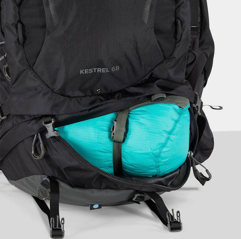 Osprey Kestrel 68 Black 21