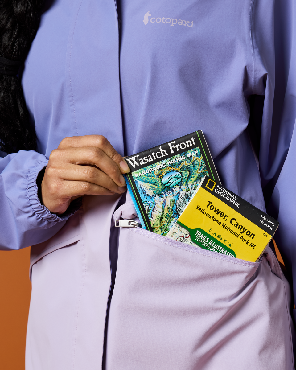 Cotopaxi Women's Rayu Rain Parka Aster and moonbeam 05