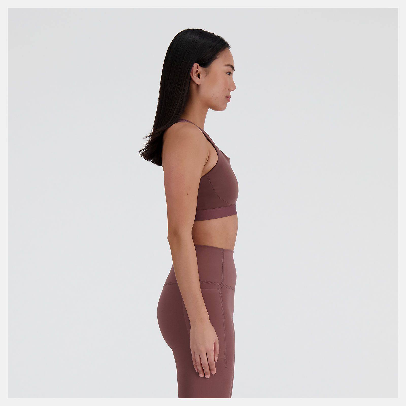 New Balance Women's Athletics Medium Support Sports Bra Licorice 03