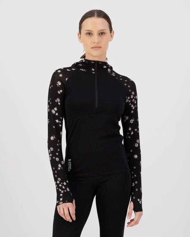 Mons Royale Women's Bella Tech Hood Black / White 03