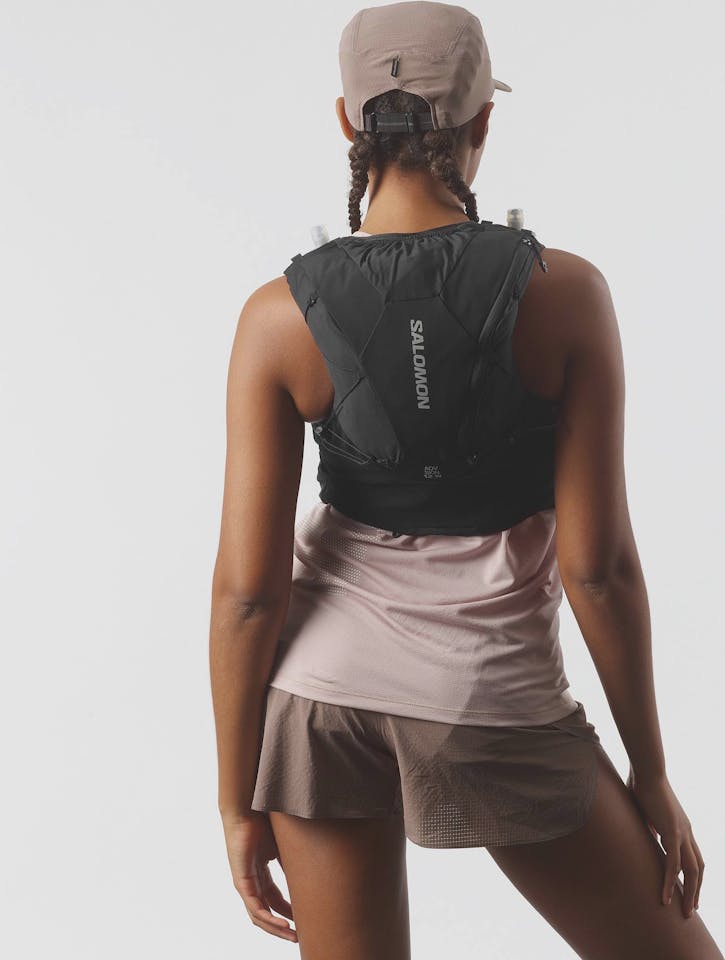 Salomon Women's Adv Skin 12 Set Musta 04