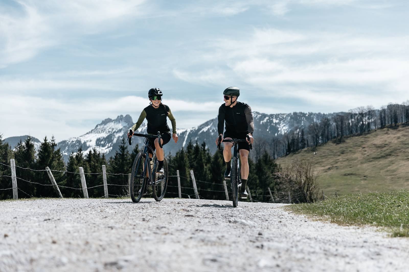 Supernatural W Unstoppable Gilet Musta 06