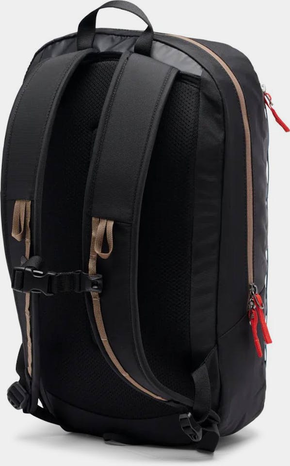 Cotopaxi Vaya 18 Black 02