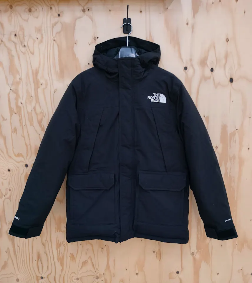 The North Face Men's McMurdo Parka M musta (Second Hand) musta 01