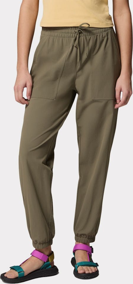 Columbia Women's Pinetown Canyon Jogger Stone Green Heather 01