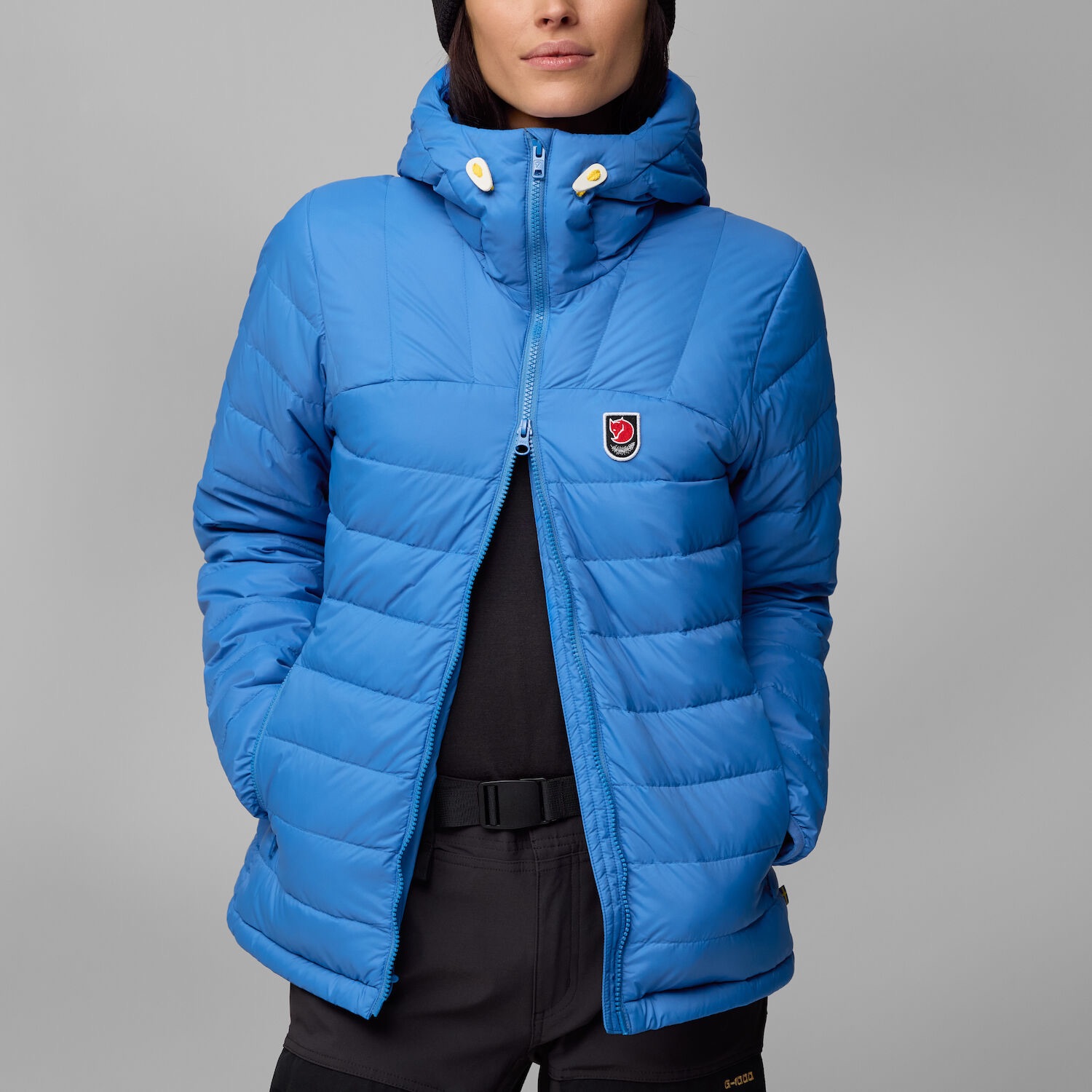 Fjällräven Women's Expedition Pack Down Hoodie - Naisten kevytuntuvatakki Musta 08