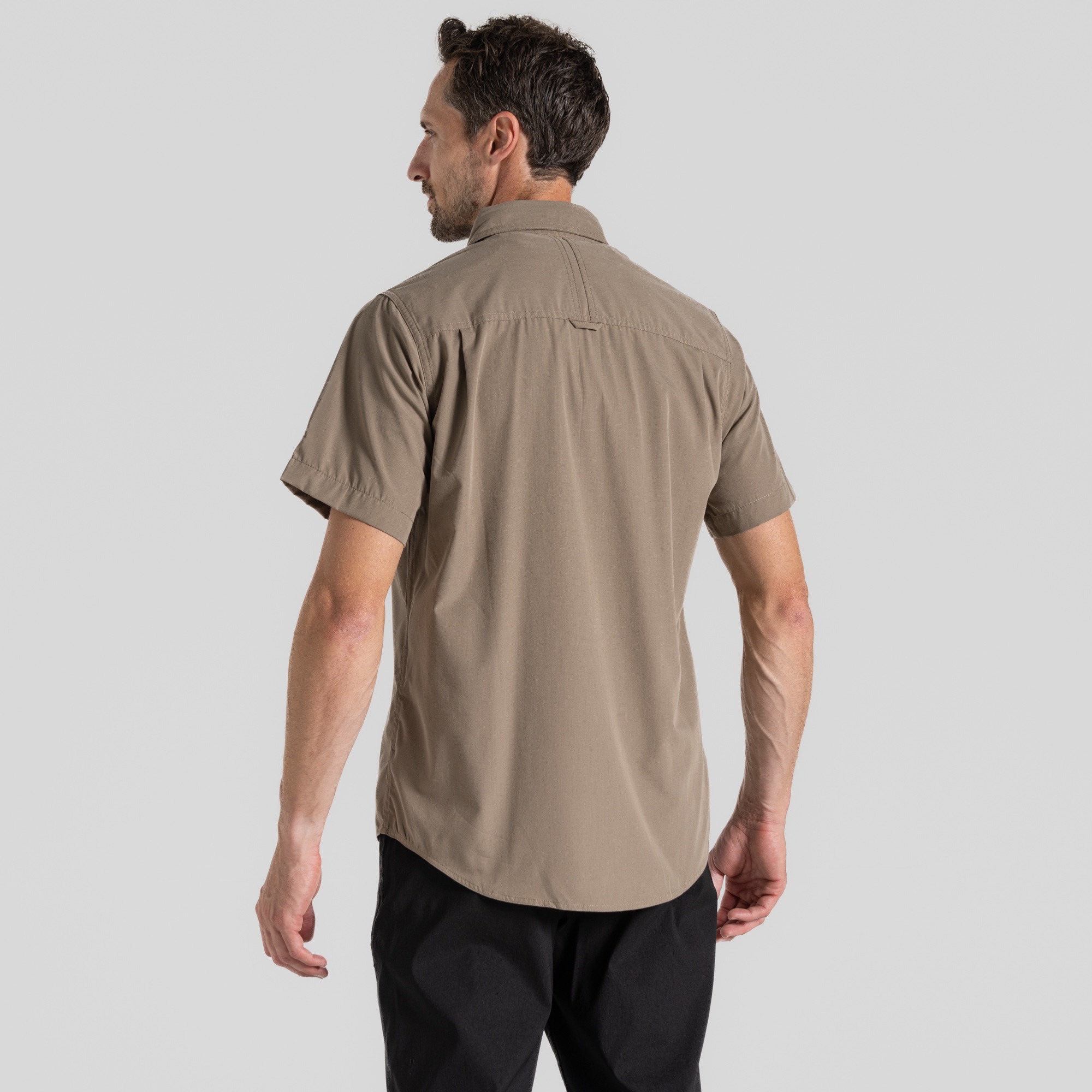 Craghoppers Men's Kiwi Short Sleeve Shirt Pebble 08
