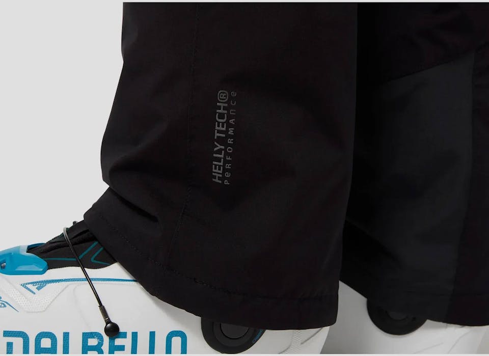 Helly Hansen Women's Switch Cargo Insulated Pant Musta 04