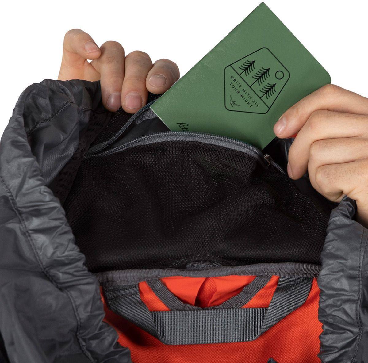 Osprey Mutant 52 Grey 03