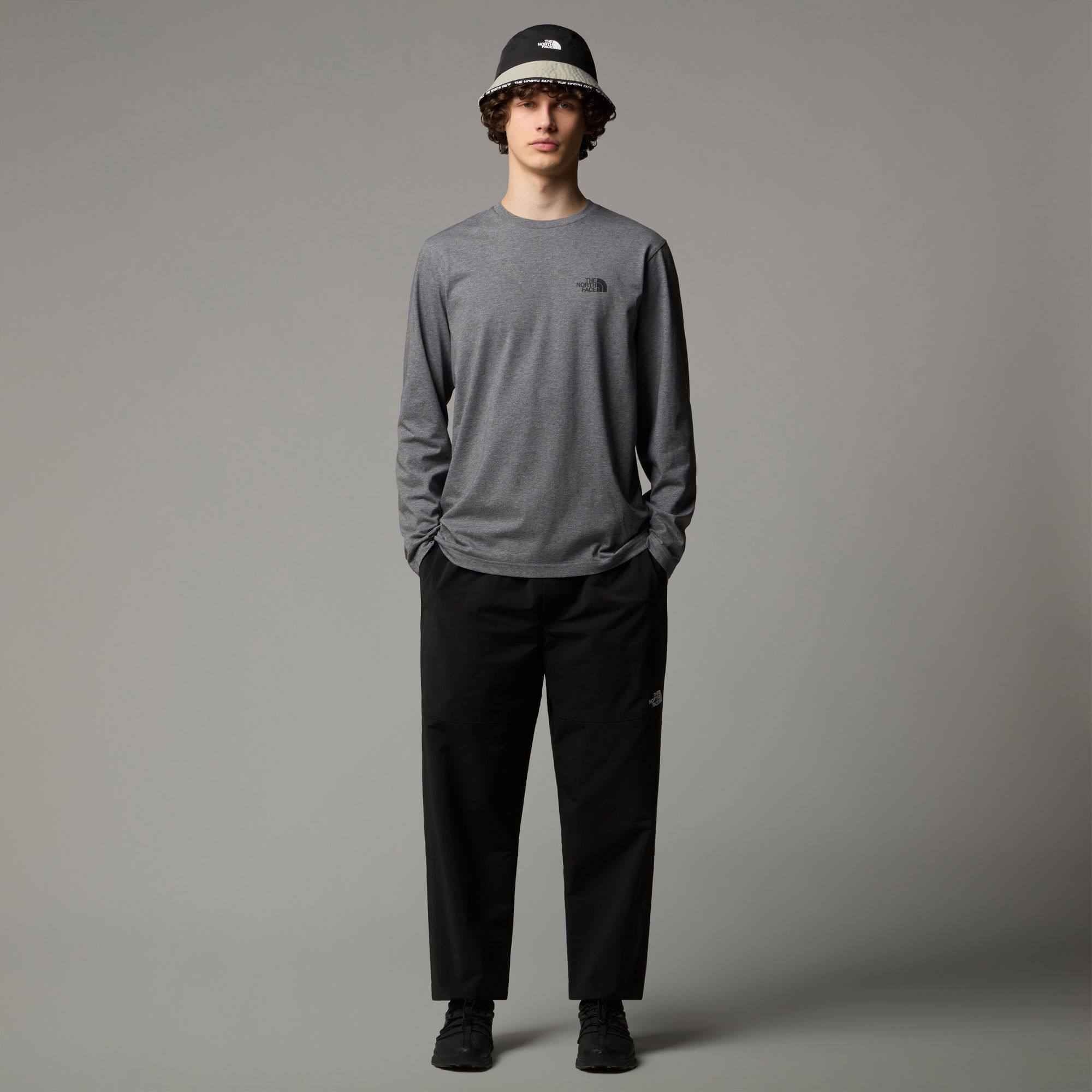 The North Face Men's Simple Dome Long Sleeve Harmaa 02