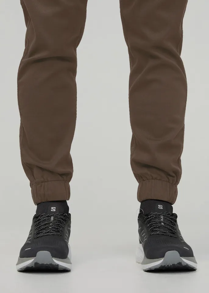 Duer Men's No Sweat Jogger Canteen 02