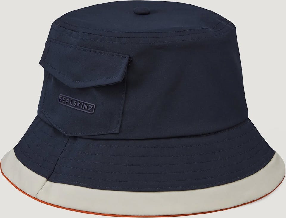 SealSkinz Seething Navy 02