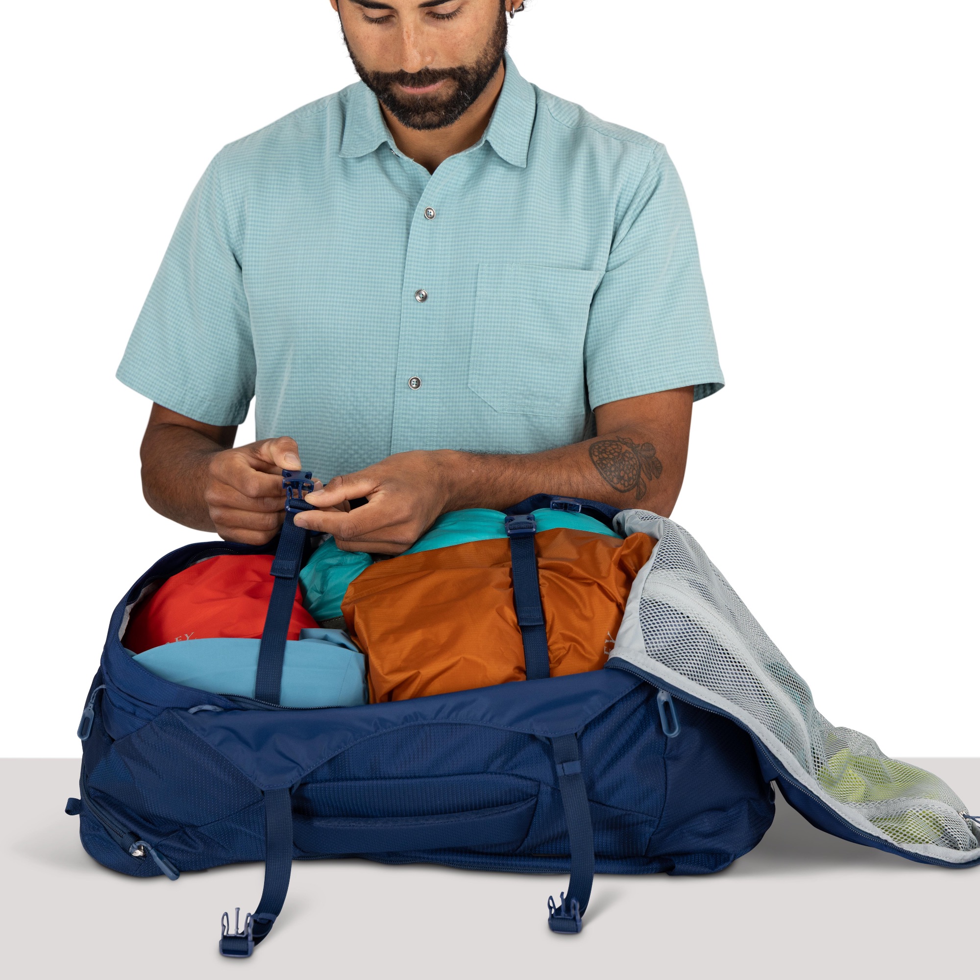 Osprey Farpoint 40 Black 06