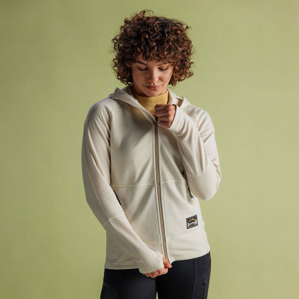 Lundhags Women's Tived Merino Hoodie Chalk 03