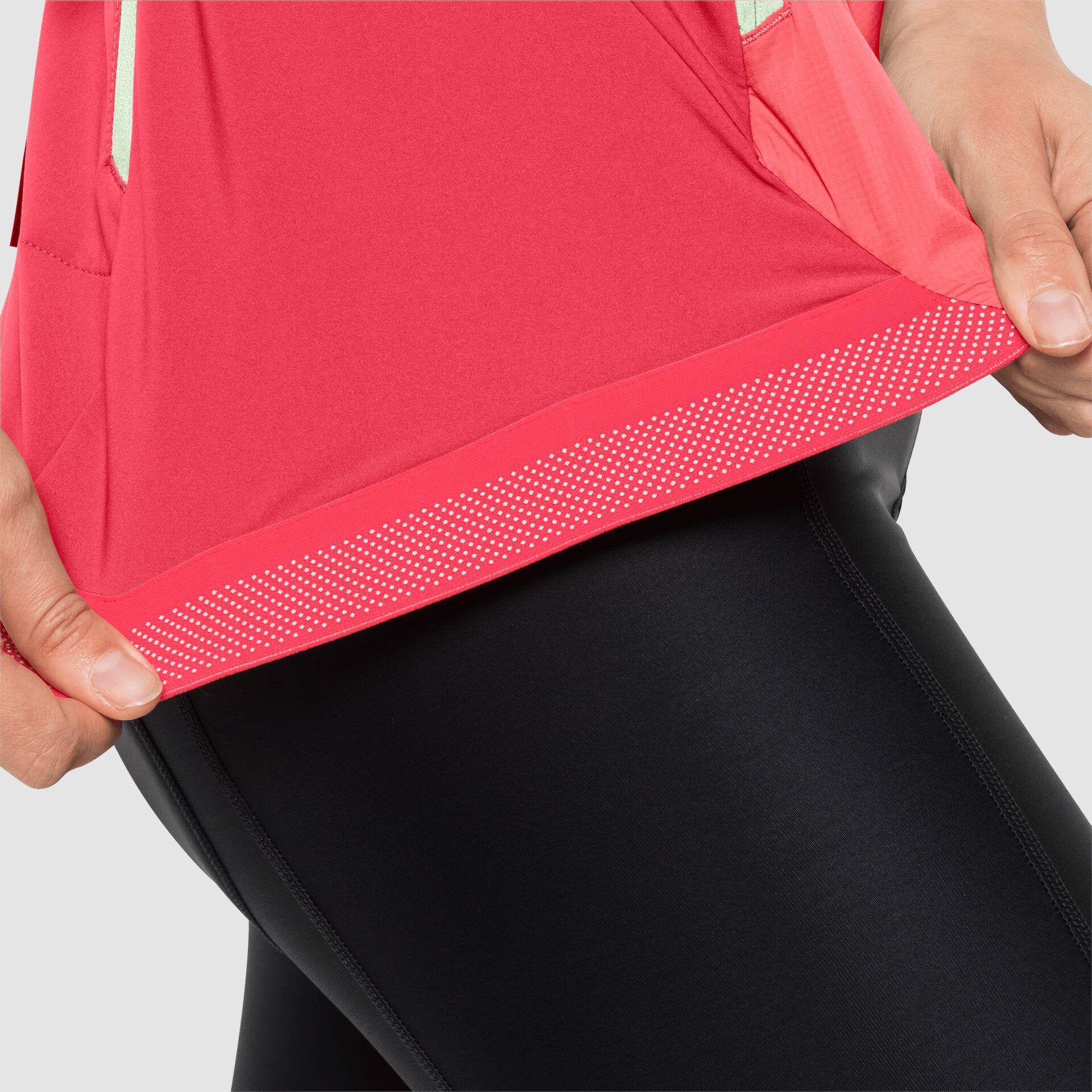 Jack Wolfskin Tourer Softshell Vest W Red 06