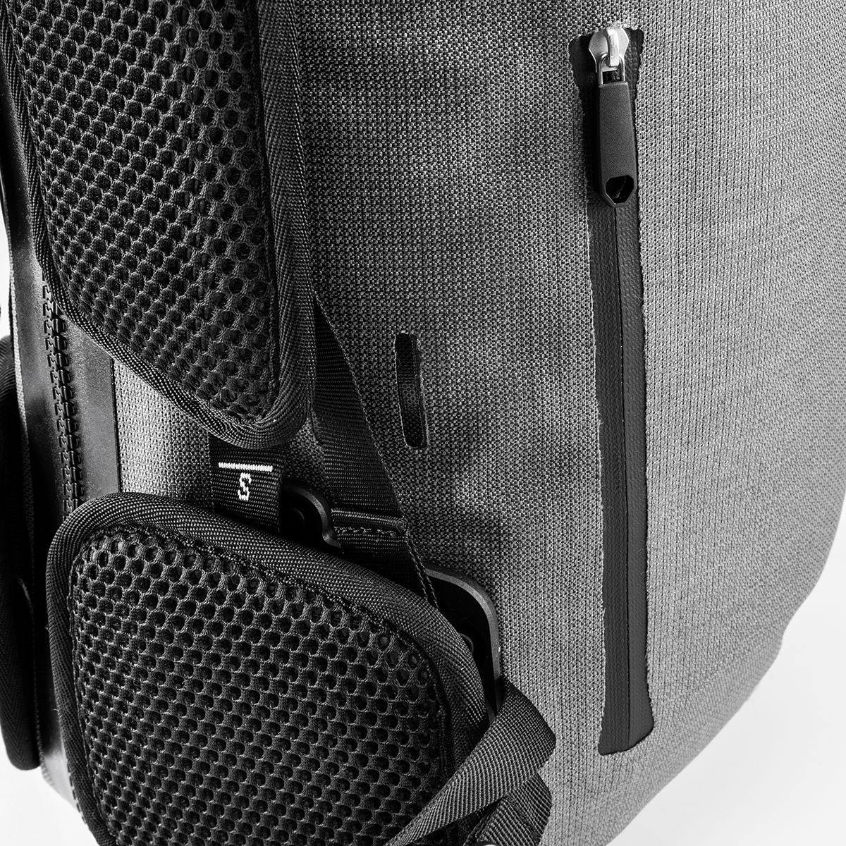 Ortlieb Atrack CR Urban 25L Pepper 08