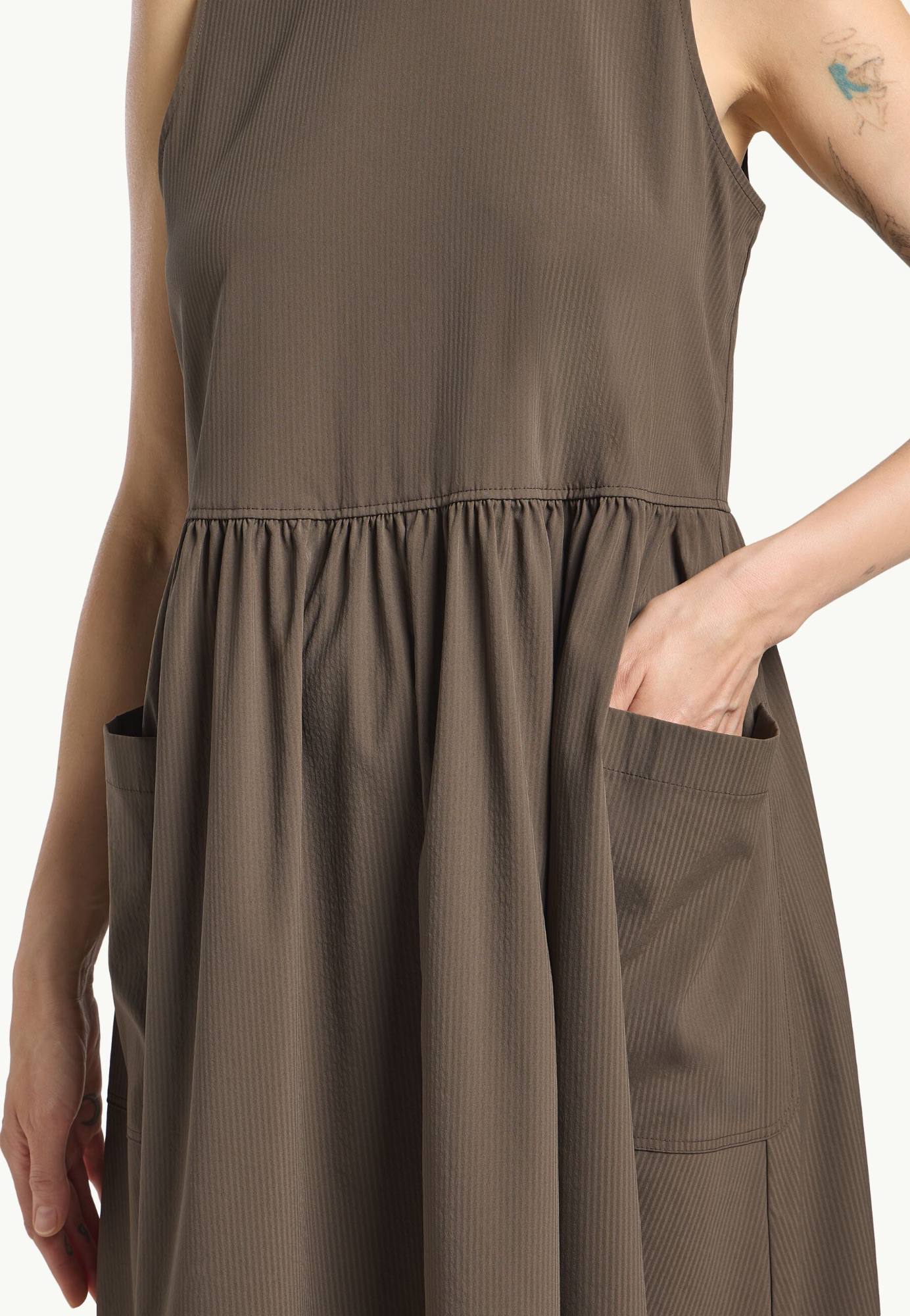 Jack Wolfskin Women's Sioma Dress Cold Coffee 05